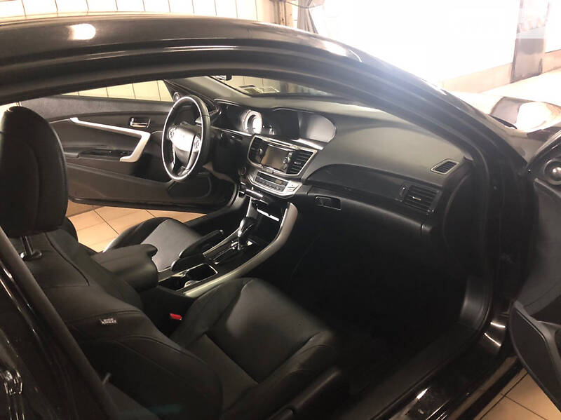 Купе Honda Accord 2014 в Києві фото 19 Купе Honda Accord 2014 в Києві
