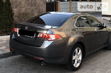 Седан Honda Accord 2008 в 
