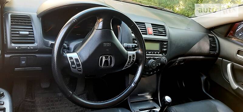 Седан Honda Accord 2003 в Киеве фото 16 Седан Honda Accord 2003 в Киеве