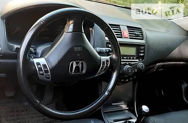 Седан Honda Accord 2003 в 