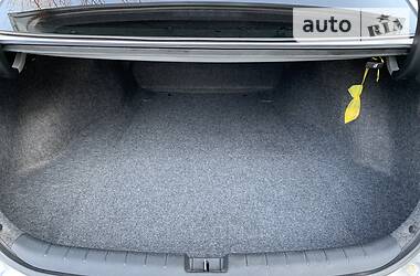 Седан Honda Accord 2013 в 