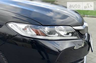 Купе Honda Accord 2015 в 