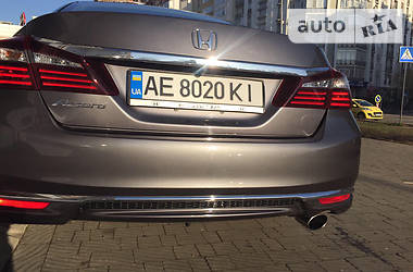 Седан Honda Accord 2016 в 