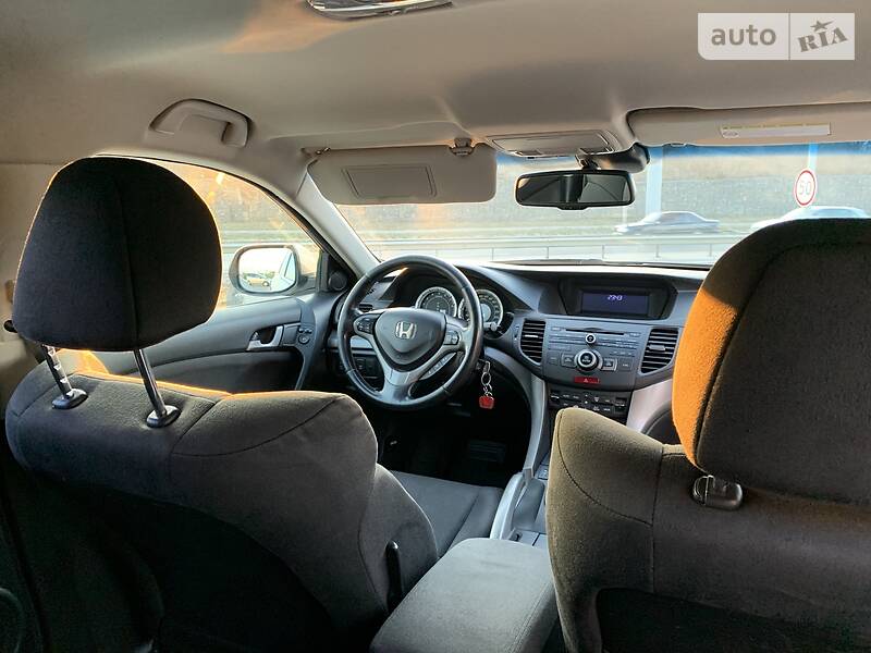 Седан Honda Accord 2008 в Львове