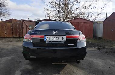 Седан Honda Accord 2012 в Киеве