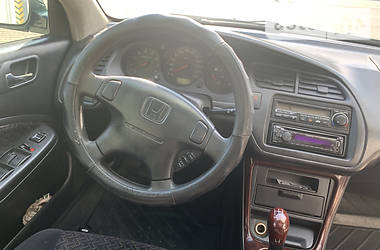 Седан Honda Accord 1999 в Одессе