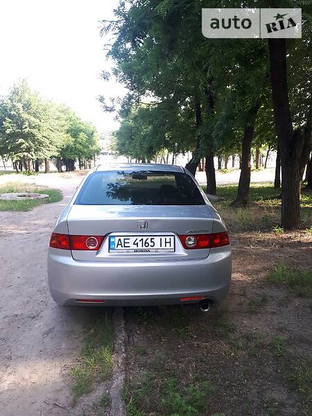 Седан Honda Accord 2004 в Кривому Розі