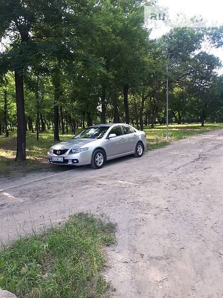 Седан Honda Accord 2004 в Кривому Розі