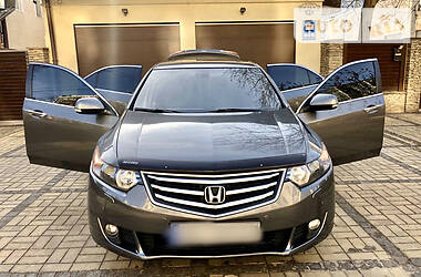 Седан Honda Accord 2008 в Смеле