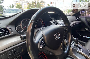 Седан Honda Accord 2010 в 