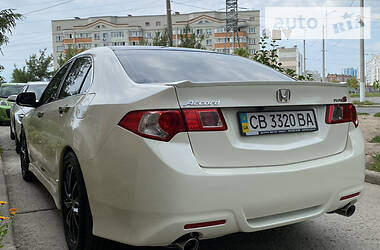 Седан Honda Accord 2010 в 