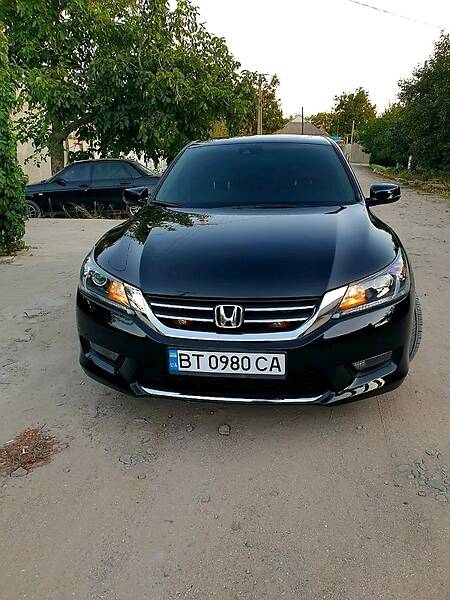 Седан Honda Accord 2013 в Генічеську фото 37 Седан Honda Accord 2013 в Генічеську