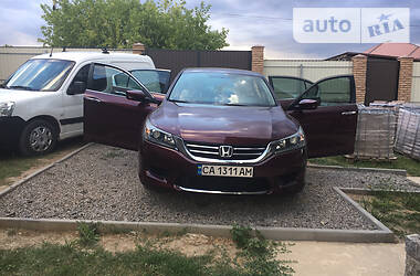 Седан Honda Accord 2013 в Умани