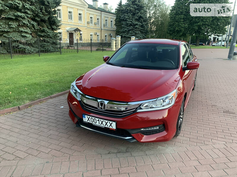 Седан Honda Accord 2016 в Києві
