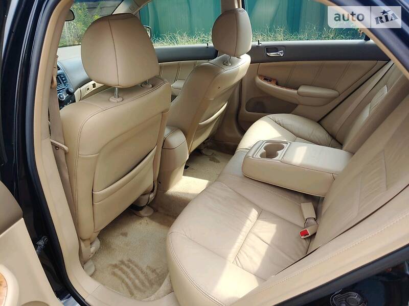 Седан Honda Accord 2005 в Києві
