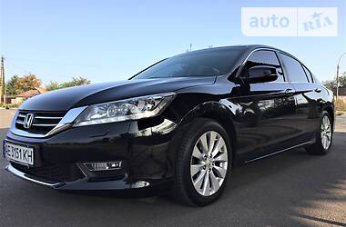 Седан Honda Accord 2013 в Кривом Роге