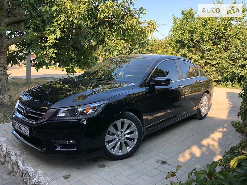 Седан Honda Accord 2013 в Генічеську фото Седан Honda Accord 2013 в Генічеську