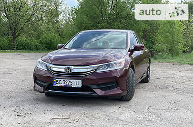 Седан Honda Accord 2015 в Львове