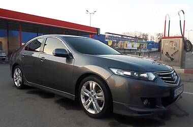 Седан Honda Accord 2010 в Виннице