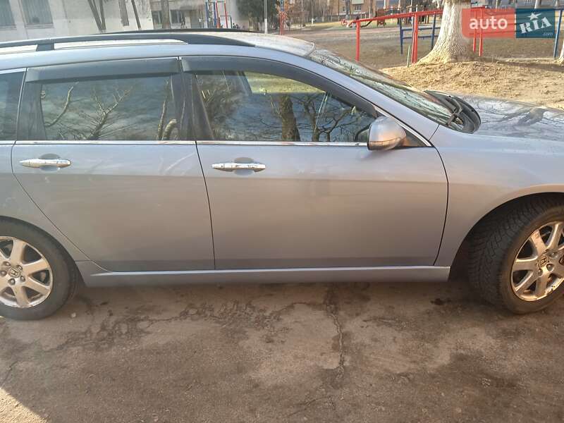 Универсал Honda Accord 2006 в Чернигове