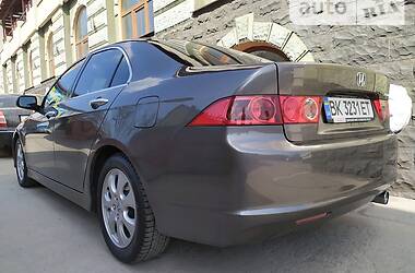 Седан Honda Accord 2007 в Ровно