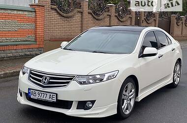 Седан Honda Accord 2010 в Хмельницком