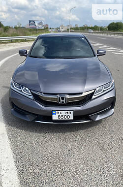 Купе Honda Accord 2016 в Львове