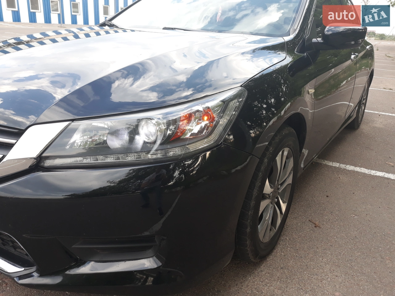 2013 Honda Accord - мініатюра 16