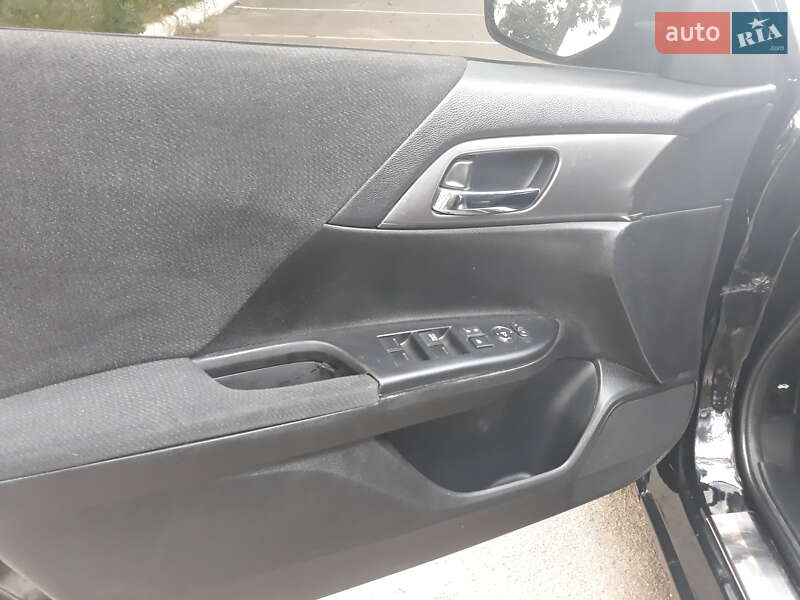 Седан Honda Accord 2013 в Миколаєві