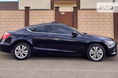 Купе Honda Accord 2009 в 