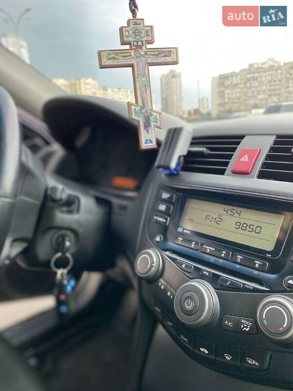 Седан Honda Accord 2007 в Козельце