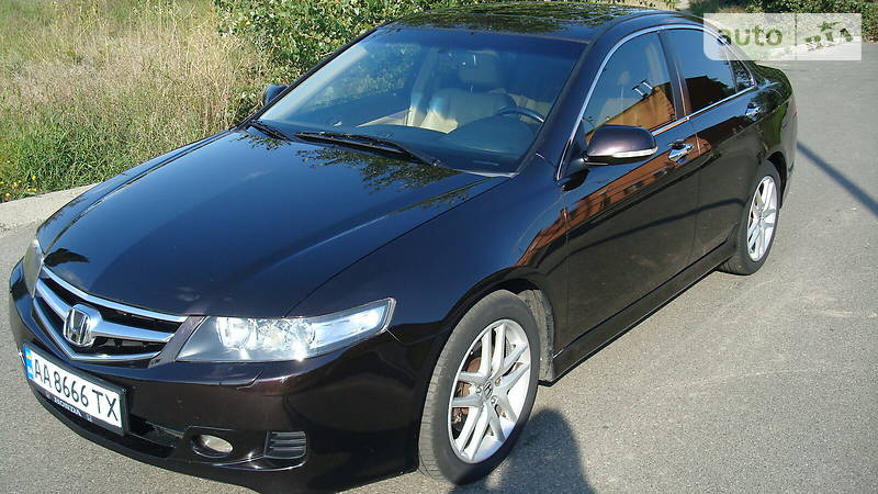 Седан Honda Accord 2006 в Києві