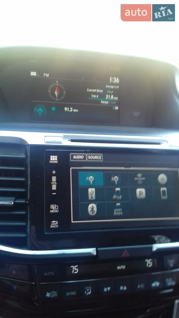 2015 Honda Accord - мініатюра 16