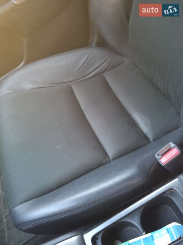 Универсал Honda Accord 2006 в Чернигове
