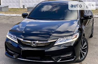 Купе Honda Accord 2017 в 