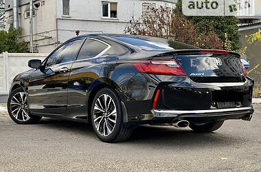 Купе Honda Accord 2017 в 