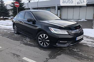 Седан Honda Accord 2017 в Киеве