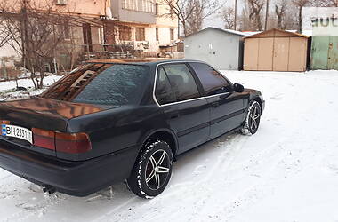 Седан Honda Accord 1990 в 