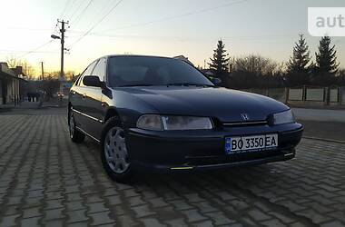 Седан Honda Accord 1997 в Бучаче