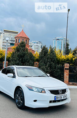 Купе Honda Accord 2008 в 