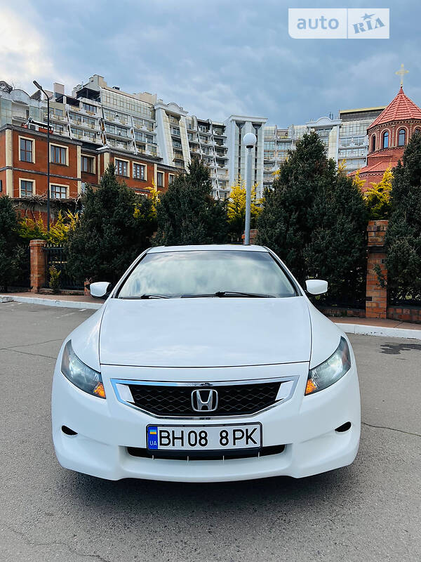 Купе Honda Accord 2008 в 