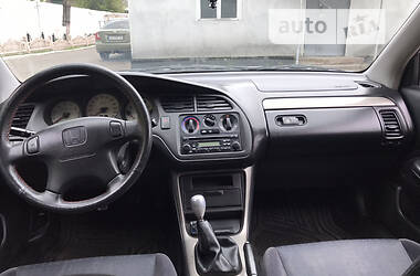 Седан Honda Accord 2002 в Черкассах