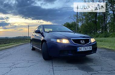 Седан Honda Accord 2004 в Полтаве