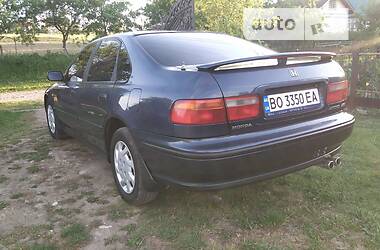 Седан Honda Accord 1997 в Бучаче