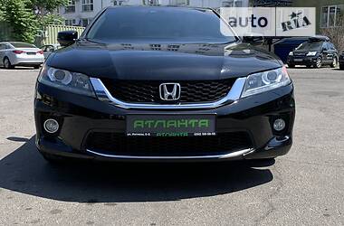 Купе Honda Accord 2014 в 
