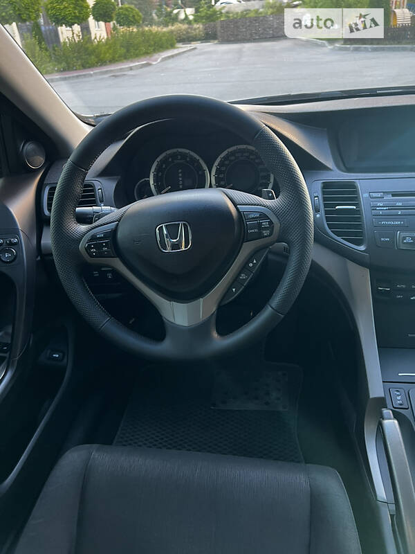 Седан Honda Accord 2008 в Черкасах