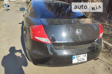 Купе Honda Accord 2011 в Одессе