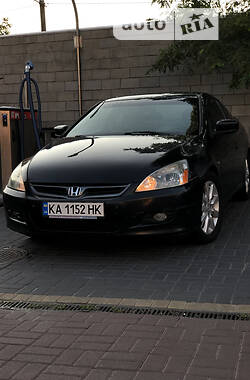 Купе Honda Accord 2006 в Киеве