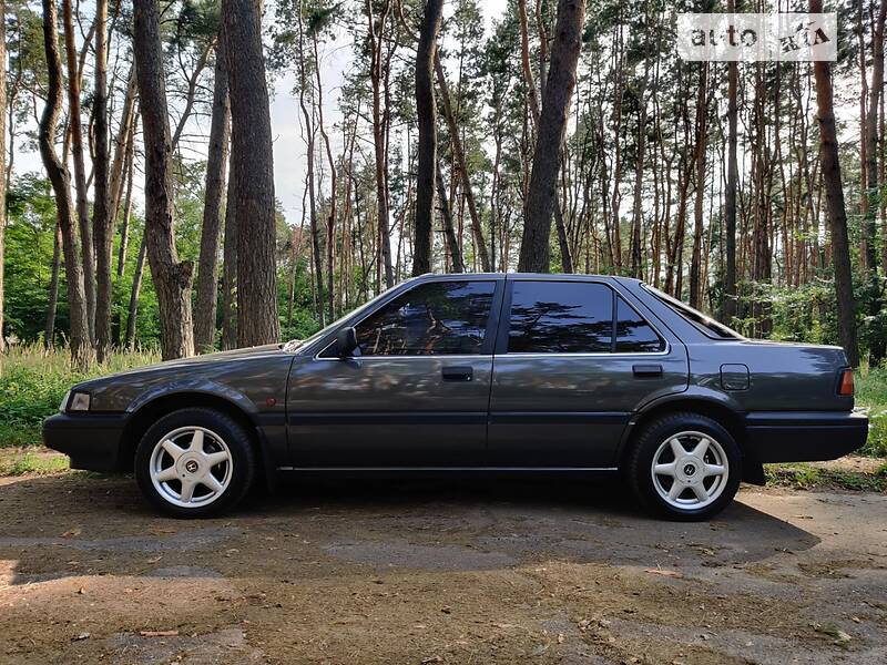 Седан Honda Accord 1987 в Черкасах