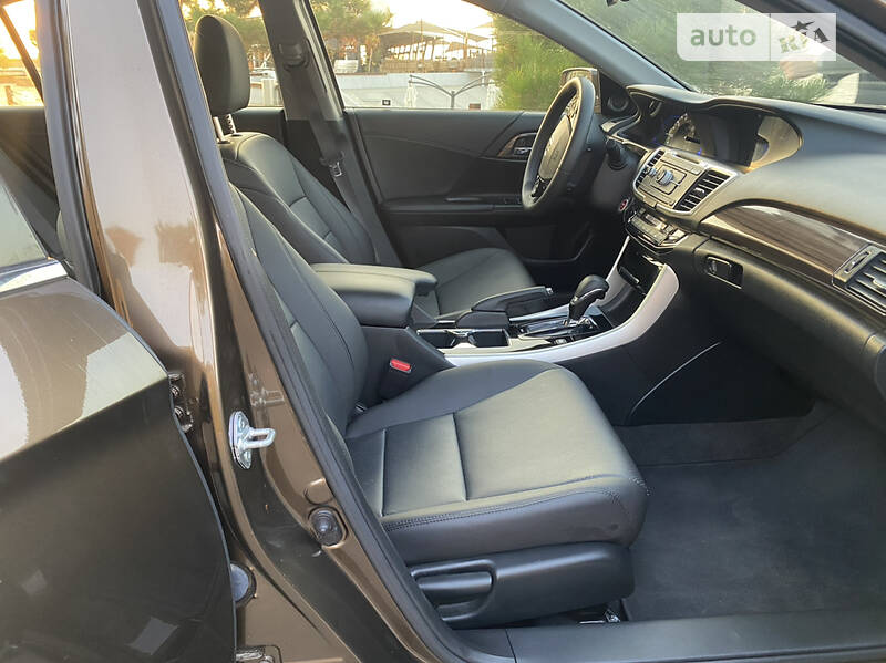 Седан Honda Accord 2017 в Одессе